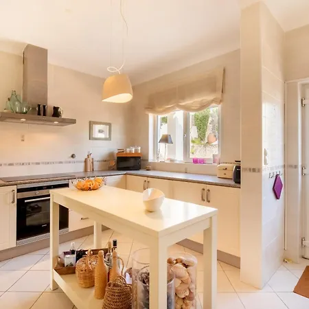 فيلة 804 Quinta Felicidade